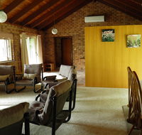 Coucals of Mount Crosby - Hotel WA