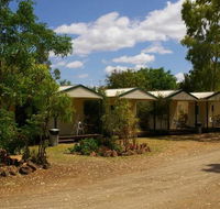 Bedrock Village Caravan Park - Hotel WA