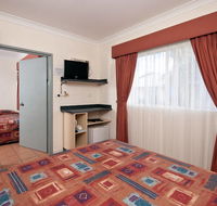 Cairns Queens Court - Hotel WA