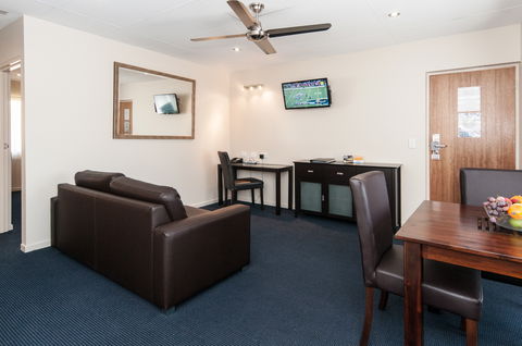 Comfort Inn & Suites Robertson Gardens - Hotel WA 4