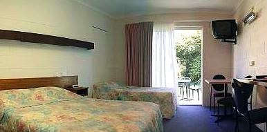 Corlette Palms Motor Inn - Hotel WA 0