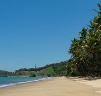 Ellis Beach Oceanfront Bungalows  Caravan Pk
