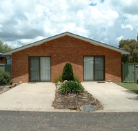 Fossicker Caravan Park - Hotel WA