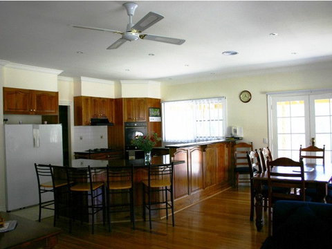Murrindindi Executive Retreat - Hotel WA 2