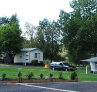 Poplar Caravan Park - Hotel WA