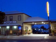 Saltbush Motor Inn - Hotel WA 3