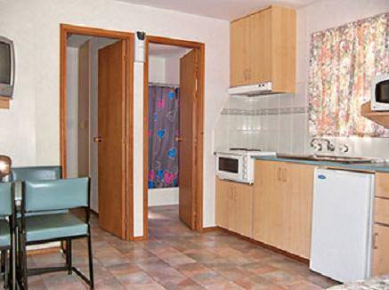 The Clog Barn Holiday Park - Hotel WA 1