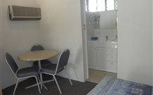 Pine Lodge Motel - Woolgoolga - Hotel WA 2