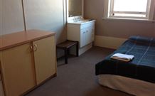Royal Hotel Yass - Yass - Hotel WA 0