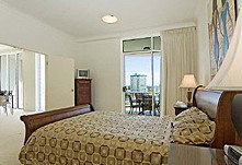 Kirra Beach Luxury Holiday Apartments - Hotel WA 3