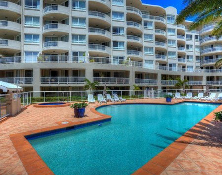 Kirra Beach Luxury Holiday Apartments - Hotel WA 4