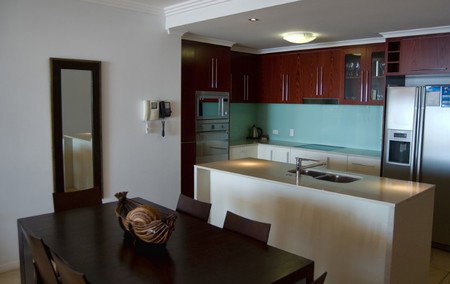 Waters Edge Apartments Cairns - Hotel WA 4