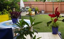 Frangi Breezes Bed And Breakfast - - Hotel WA 5