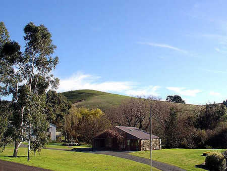 Mcharg Creek SA Hotel WA