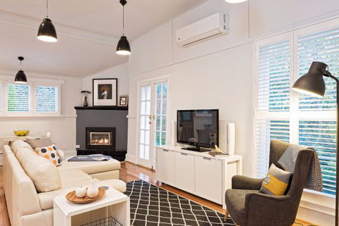 102 On Strath - Hotel WA 2