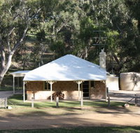 Hughes Park Cottage  Weddings