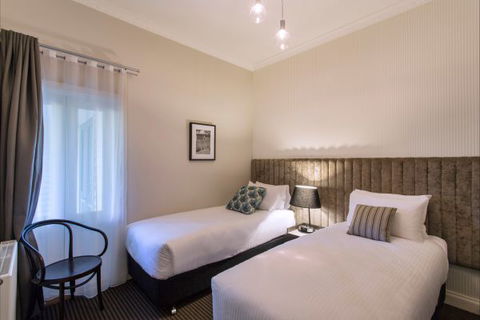 Oscar's On The Yarra - Hotel WA 5