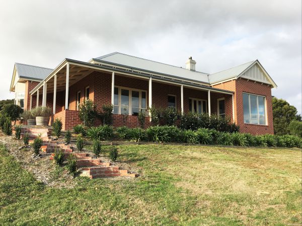Glenburn VIC Hotel WA