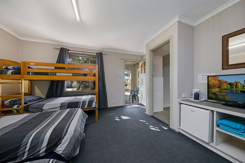 Border Village Roadhouse - Hotel WA 7