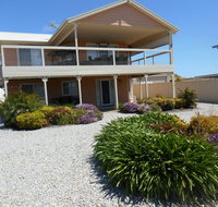 Cluff Vew - Hotel WA