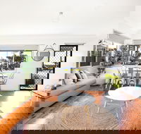 Sun Shack at  Culburra - Hotel WA