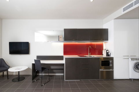 Abode Woden - Hotel WA 2