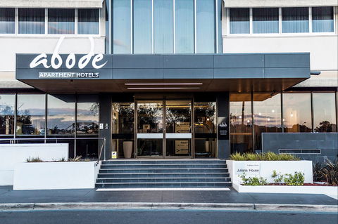 Abode Woden - Hotel WA 5