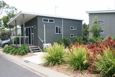 Fingal Bay Holiday Park - Hotel WA 2