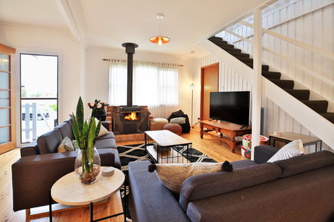 Hudson Bay At Basin View - Hotel WA 0