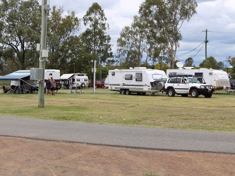 Rosewood Showgrounds Camping Facility - Hotel WA 1
