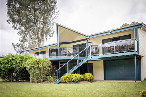 3077 Purnong - River  Shack Rentals - Hotel WA 0