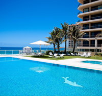 Paradise Centre Apartments
