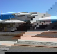 Cozzys Condo Luxury Beach House - Hotel WA