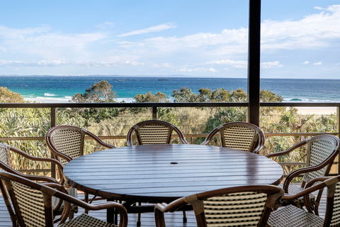 Claytons On Cylinder Beach Front Apartments - Hotel WA 2