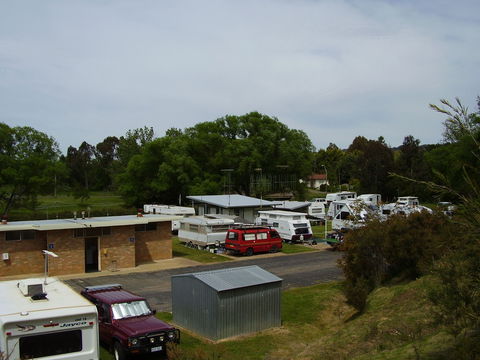 Crookwell Caravan Park - Hotel WA 1