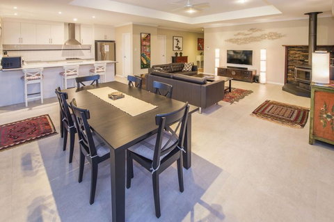 Dave's Digs - Hotel WA 2