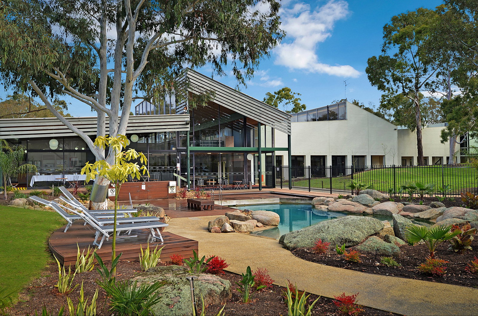 Whittington VIC Hotel WA