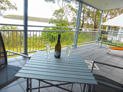 Gwenda's Escape At Culburra Beach - Hotel WA 1