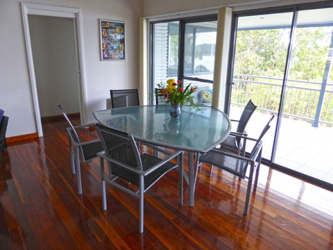 Gwenda's Escape At Culburra Beach - Hotel WA 2