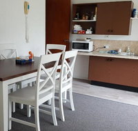 Tabourie Lake Motor Inn