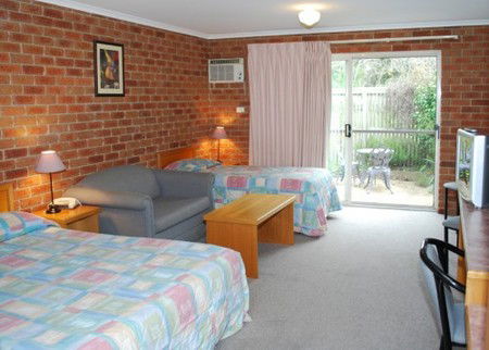 Inverloch Central Motor Inn - Hotel WA 4