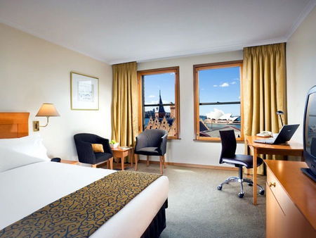 Holiday Inn Old Sydney - Hotel WA 1
