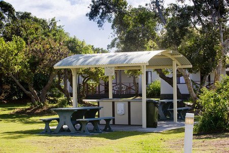 Lake Ainsworth Holiday Park - Hotel WA 4