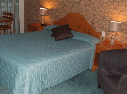 Swaggers Motor Inn, Yass - Hotel WA 5