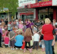 Mountain Gate Shopping Centre - Hotel WA