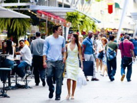 Queen Street Mall - Hotel WA 1