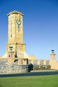 Fremantle War Memorial - Hotel WA 0