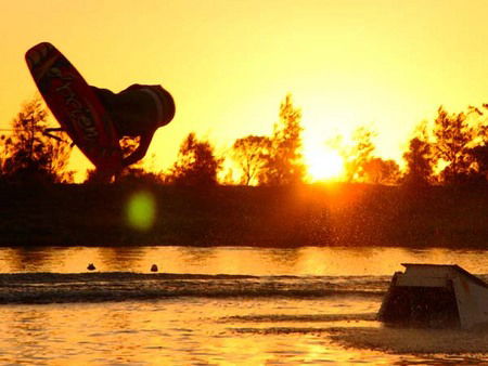 Bonney's WA Water Ski Park - Hotel WA 0