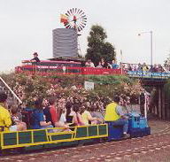 Cobden Miniature Railway  Mini Golf Park - Hotel WA