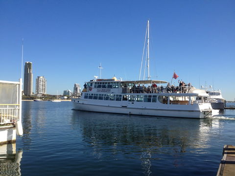 Brisbane Cruises - Hotel WA 1